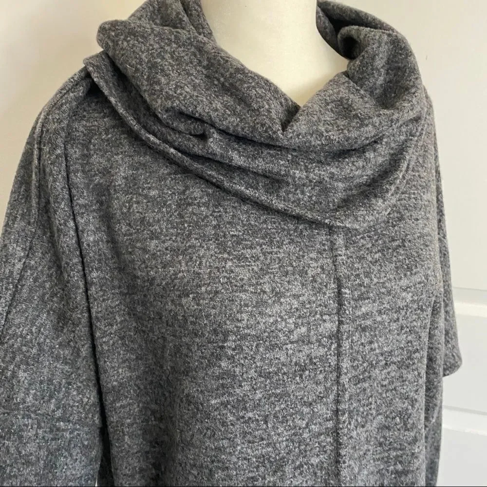 NWT Status Cowl Neck Long Sleeve Sweater - Picture 4 of 10